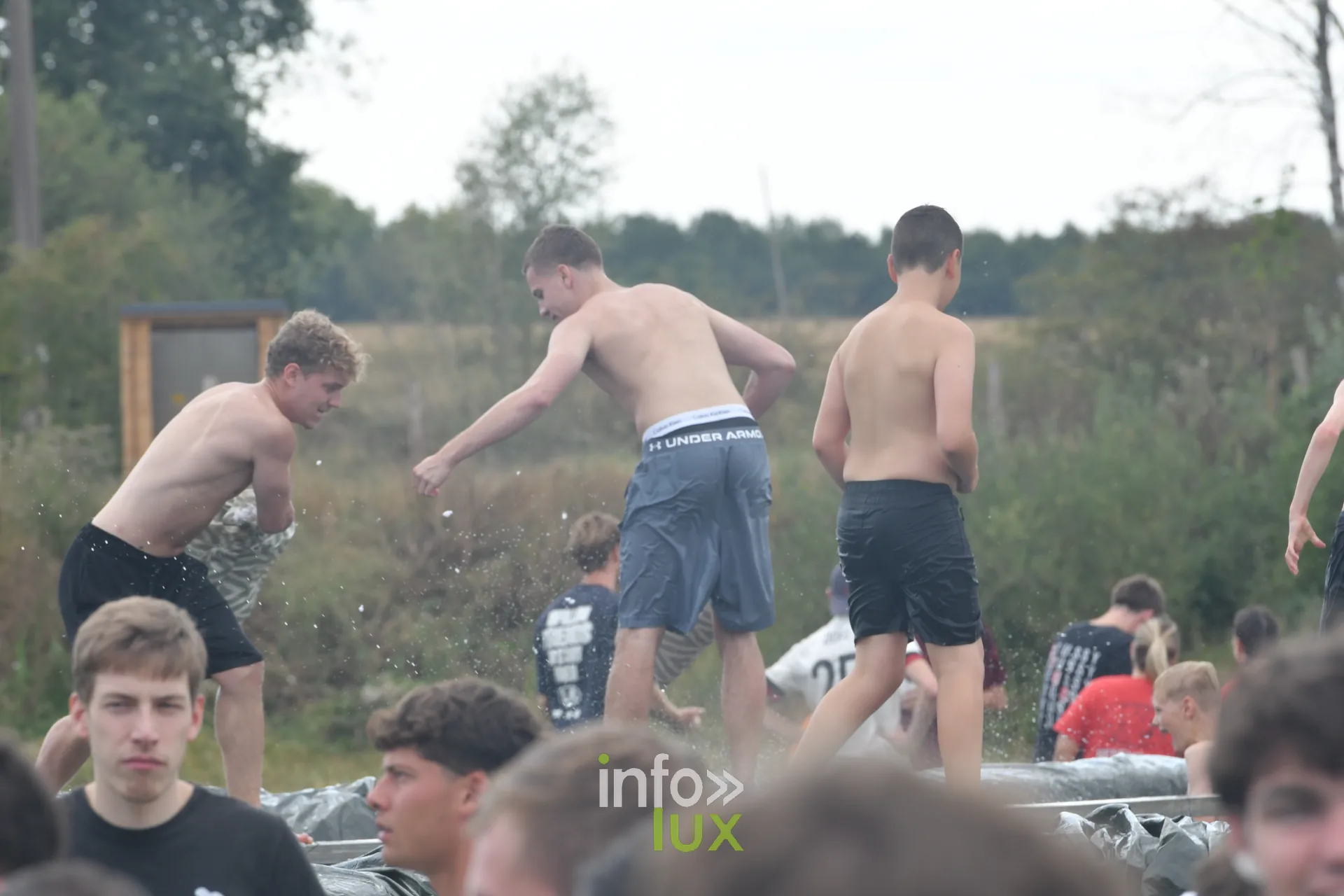 Relais de l'eau et bataille d'eau aux jeux inter-villages de Villers-sur-Semois, dimanche 9 aout 2026