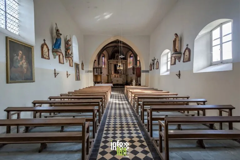 Bourcq > Patrimoine > Visite commentée de l’église et de la motte féodale