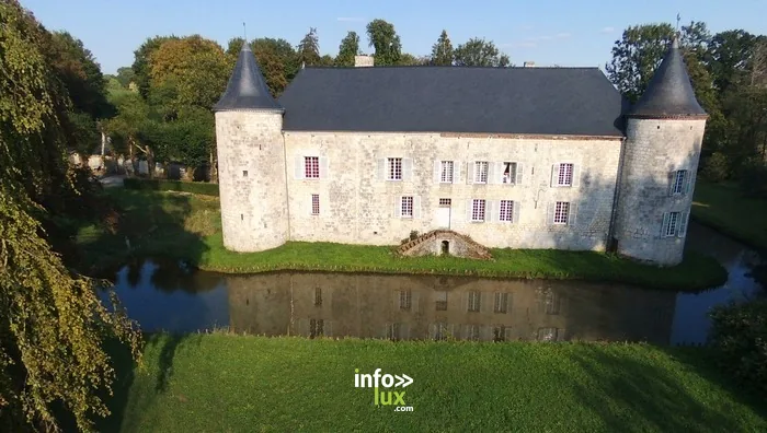 Rumigny > Patrimoine > Visite courte, spécifique de la Cour des Prés