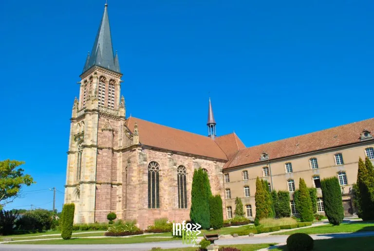 Autrey > Patrimoine > Visite guidée de l’abbaye d’Autrey