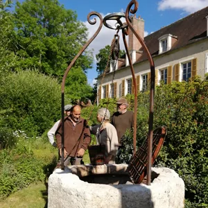 Chessy-les-Prés > Patrimoine > Visite guidée sur l’eau : douves et puits séculaires