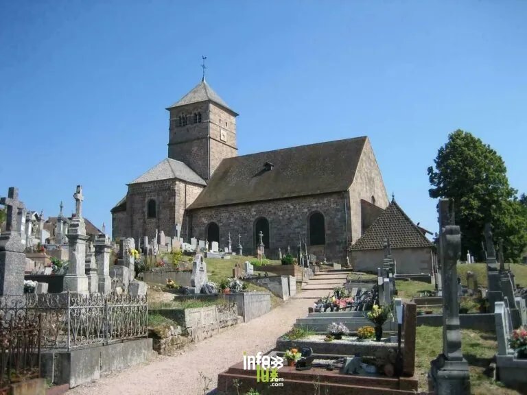 Champ-le-Duc > Patrimoine > Visitez librement une église romane