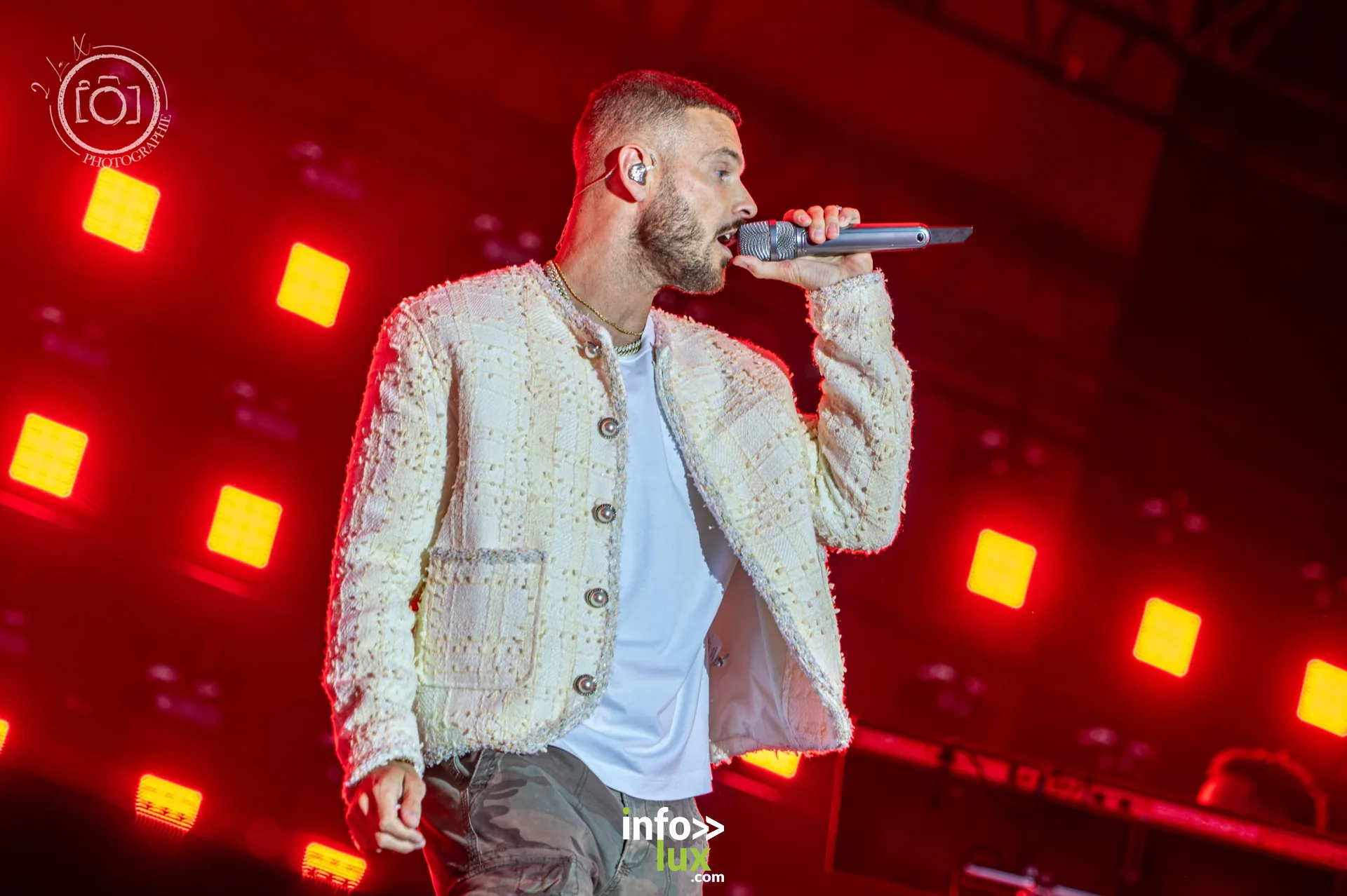 M. Pokora interprète ses tubes à Châlons-en-Champagne