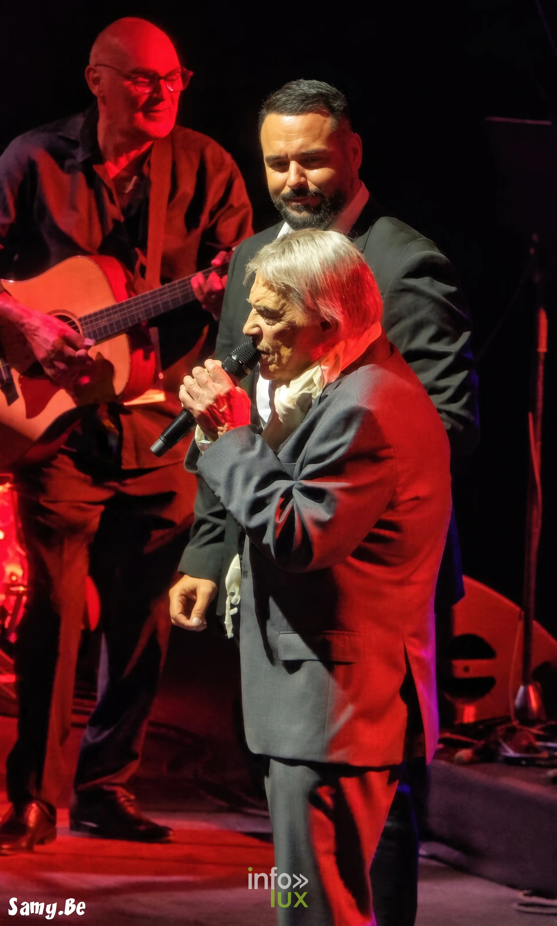 Salvatore Adamo en duo avec Salvatore Livolsi – concert de Salvatore Adamo, Fêtes de Wallonie 2026, Grand-Place de Mons