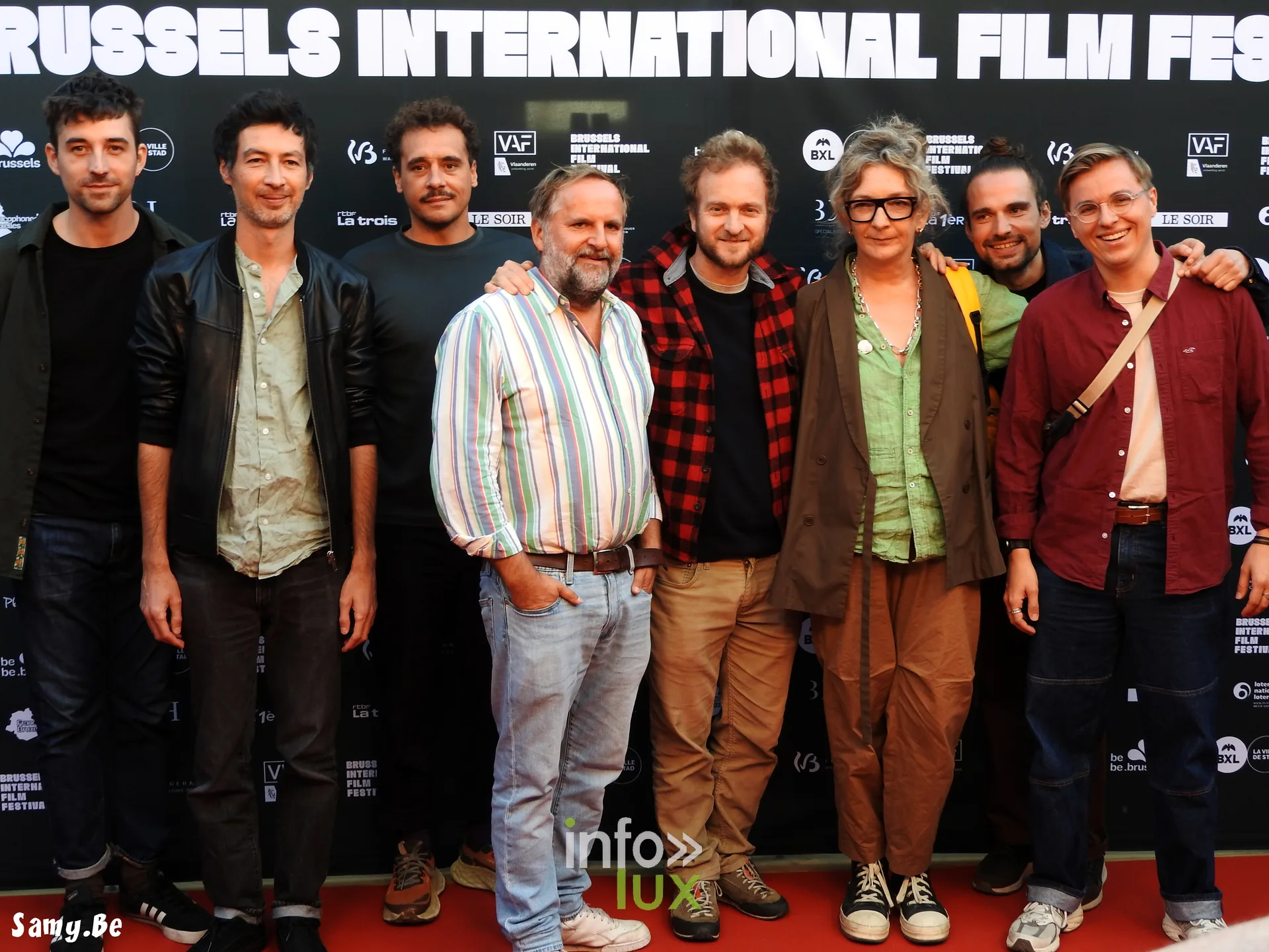 L'équipe du film Radio Bonheur au photocall du BRIFF