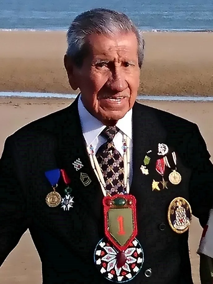 Charles Norman Shay, veteran penobscot du debarquement, en 2018 sur la plage d'Omaha Beach