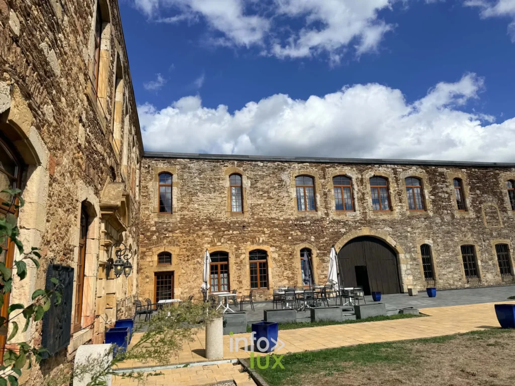 Week-end des artisans au Château de Latour : une quinzaine de créateurs, Woodentale en concert et la cuisine de Fanny Jacques, les 19 et 20 septembre