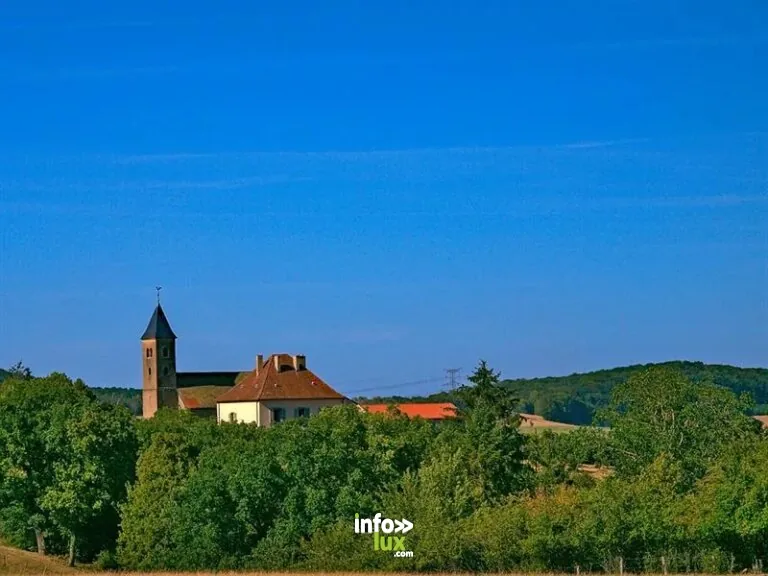 Circuit des deux Nieds à Courcelles-Chaussy : itinéraire vélo