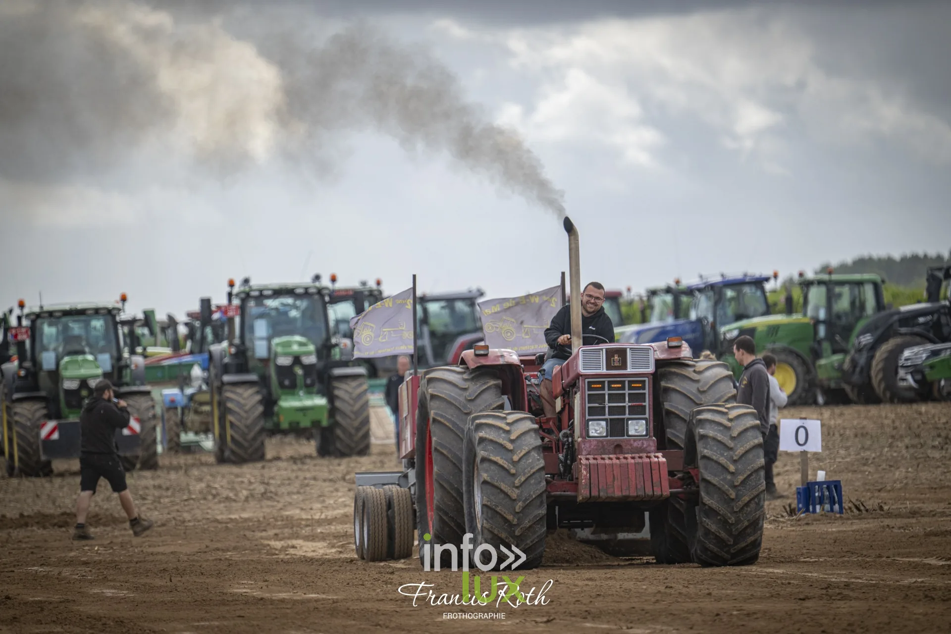 Concours de traction FJA WPJ 2026 à Thorembais-Saint-Trond (Perwez) — Les passages se succèdent devant les barrières