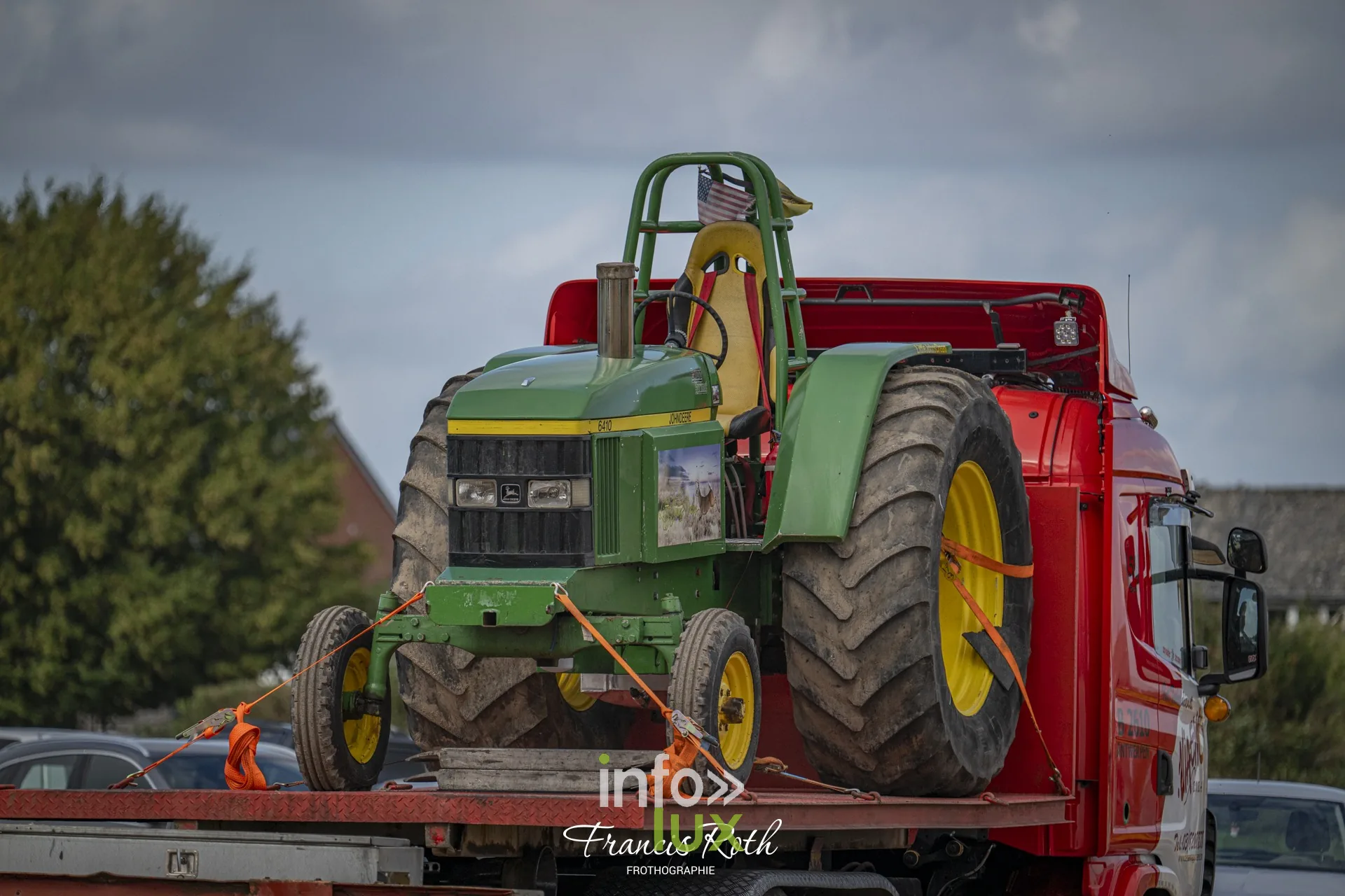 Concours de traction FJA WPJ 2026 à Thorembais-Saint-Trond (Perwez) — Les passages se succèdent devant les barrières