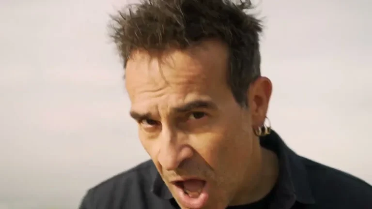 Image du clip « Marge de Manœuvre » de Daguerre, extrait de l’album Corps Voyou