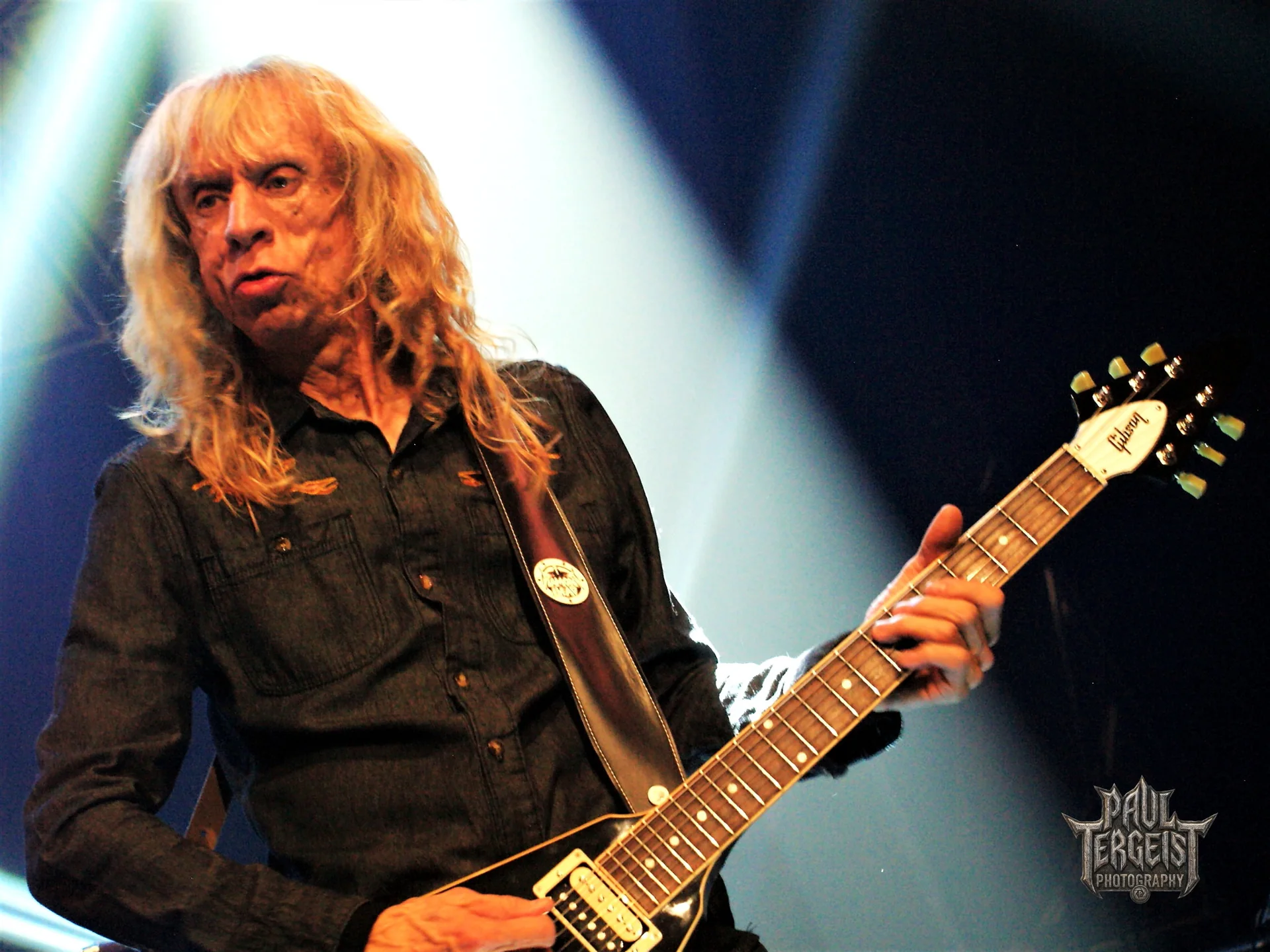 Brian Tatler guitariste de Diamond Head sur scene au Golden Age Rock Festival 2022