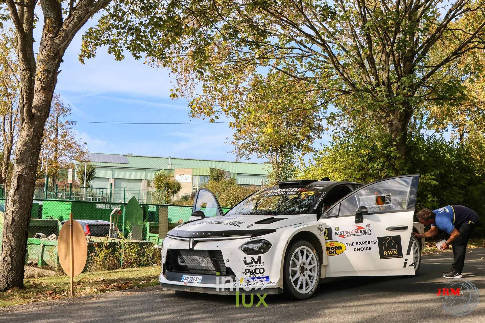 Citroën C3 Rally2 blanche, portière ouverte au regroupement, East Belgian Rally 2026