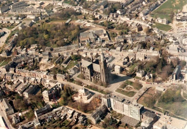 Arlon > Journées du patrimoine > Les églises Saint-Martin d’Arlon, il était trois fois