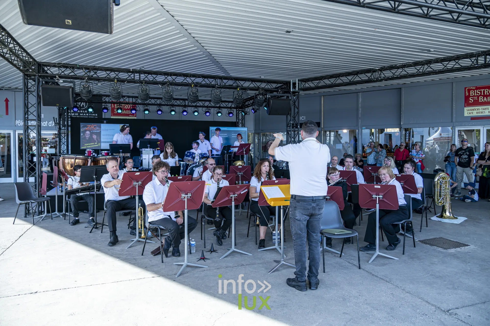 Harmonie en concert sous un chapiteau, Foire internationale de Metz 2026