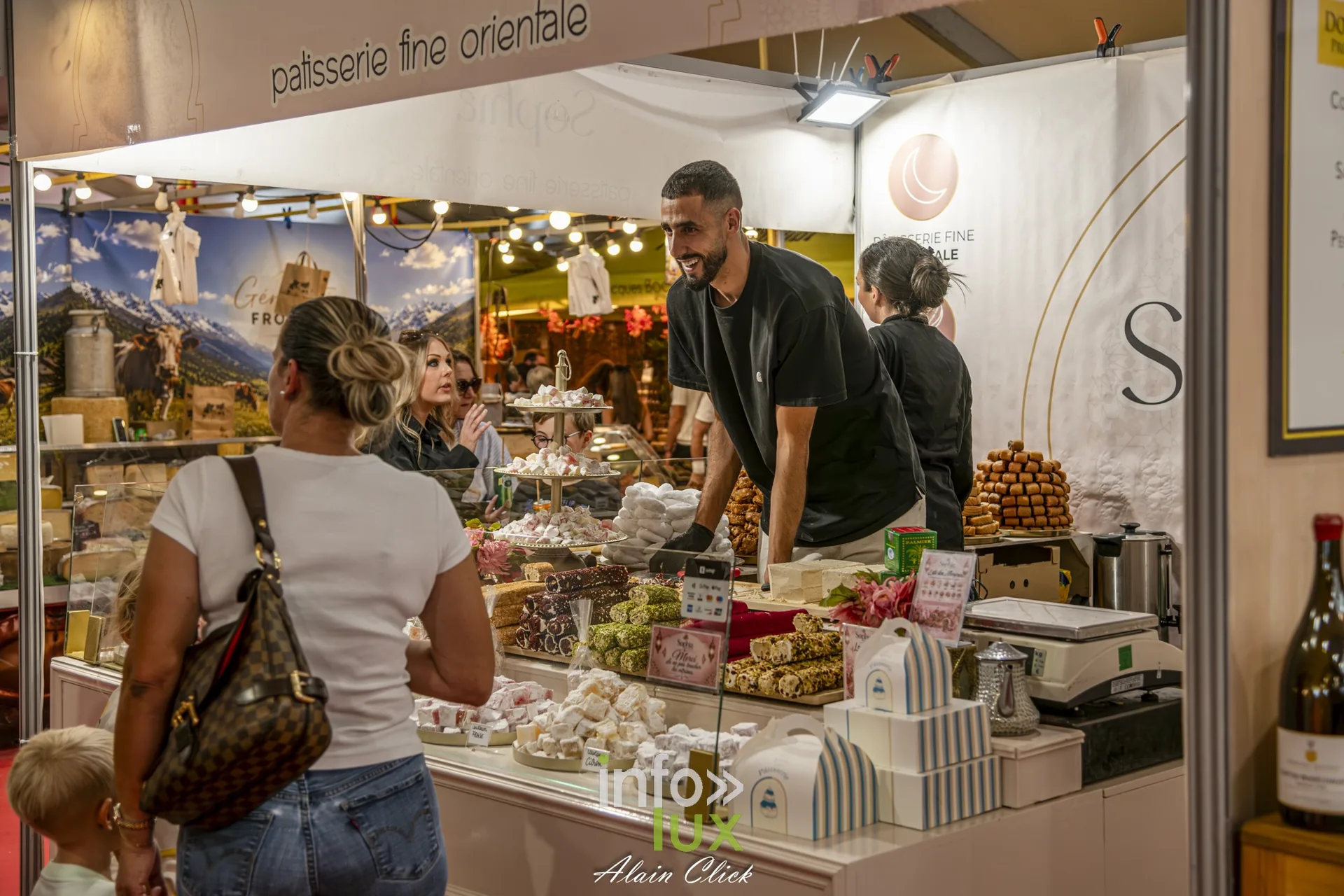 Stand de produits gastronomiques sous le chapiteau des saveurs, Foire internationale de Metz 2026