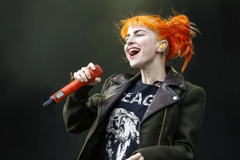 Hayley Williams (Paramore) à Forest National le 14 juin 2027 : son premier concert solo en Belgique