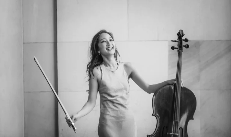 Bertrix > Concert > Hayoung Choi, Premier Prix Reine Élisabeth, joue Bach avec le chœur Anemos