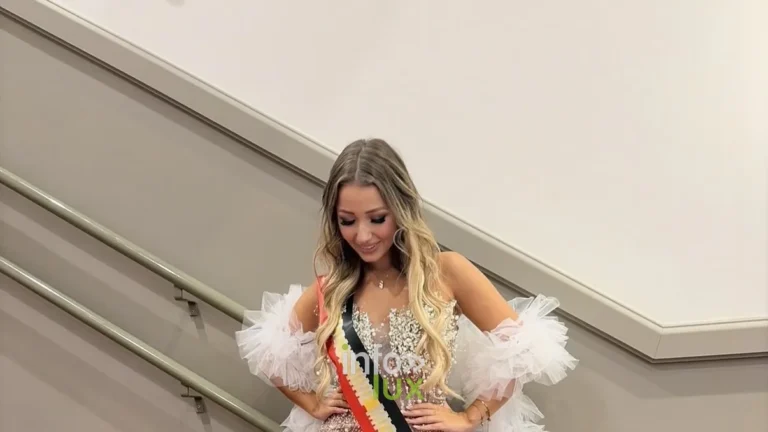 Isaline Dubois, Première Dauphine Miss Hainaut 2027, en robe de soirée et écharpe
