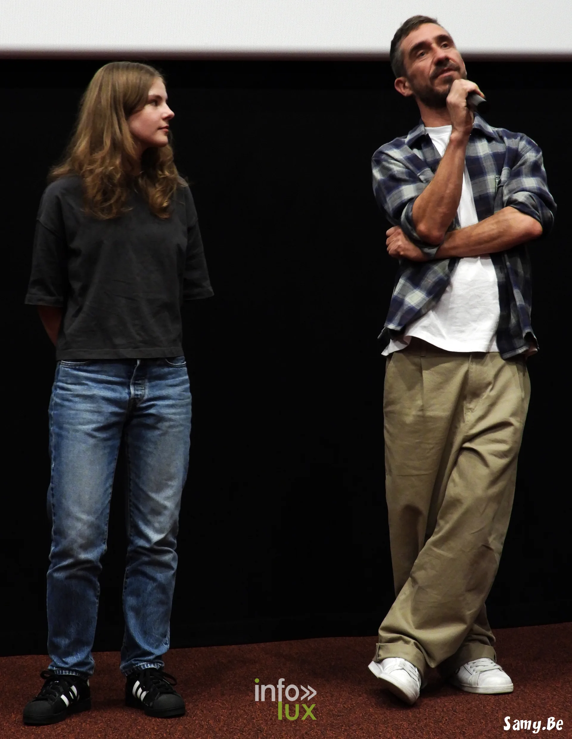 Léontine Clerbois et Olivier Pairoux sur la scène du Plaza Art de Mons