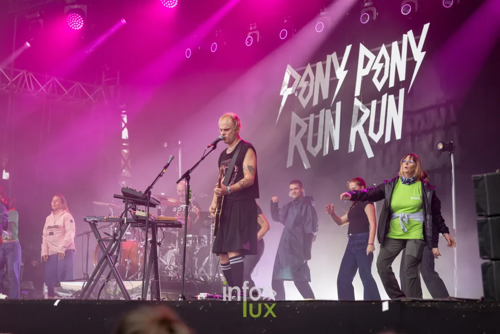 Pony Pony Run Run et une troupe de danse invitee aux Solidarites 2026