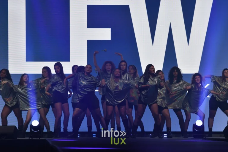 Lux Fashion Week 2026 au hall polyvalent d’Arlon : l’ouverture du défilé, vendredi 18 septembre 2026