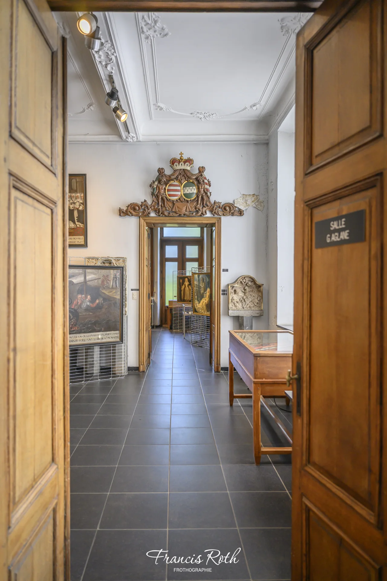 Musée communal de Nivelles, exposition « Regard sur l'iconographie de sainte Gertrude » (FR8_6991)