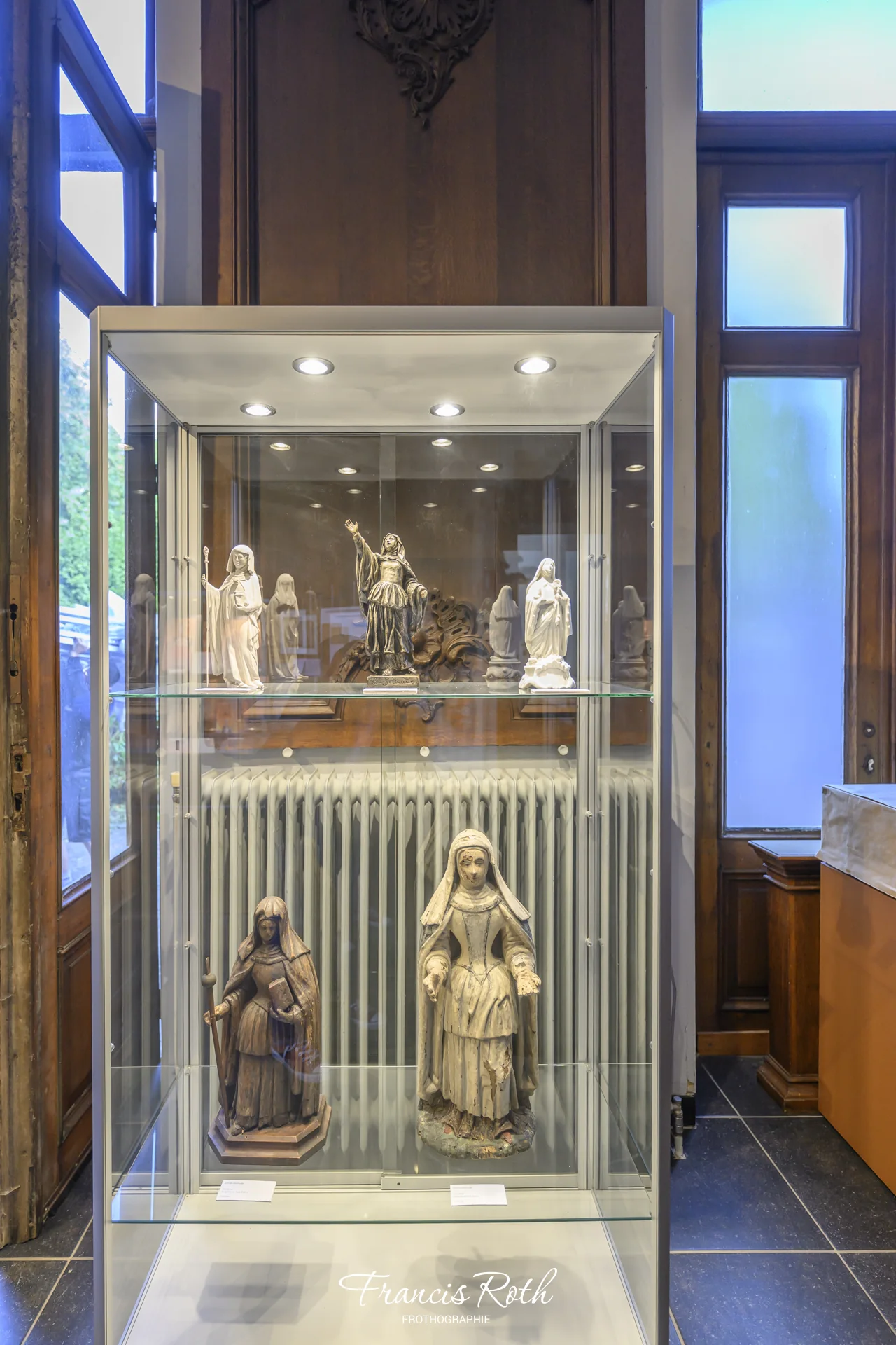 Musée communal de Nivelles, exposition « Regard sur l'iconographie de sainte Gertrude » (FZ8_5973)