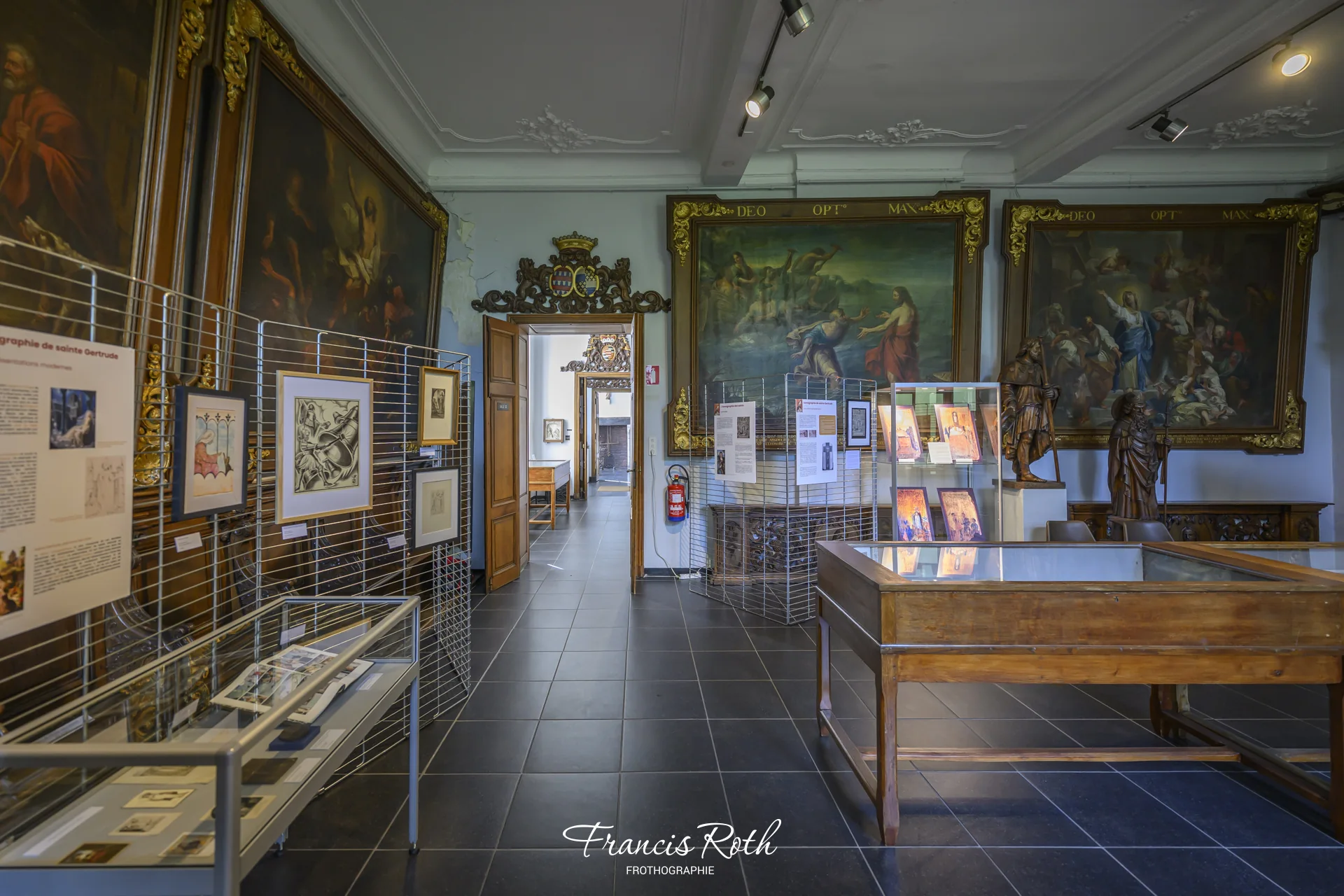 Musée communal de Nivelles, exposition « Regard sur l'iconographie de sainte Gertrude » (FZ8_5975)