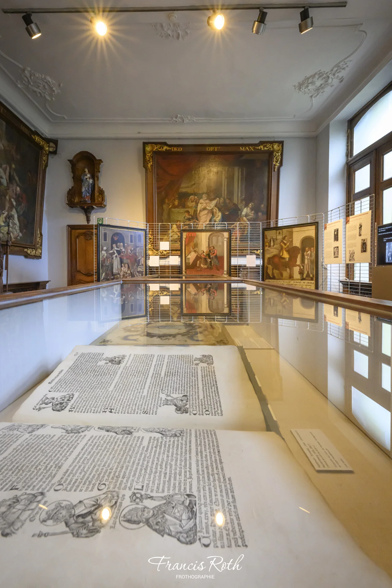 Musée communal de Nivelles, exposition « Regard sur l'iconographie de sainte Gertrude » (FZ8_5978)