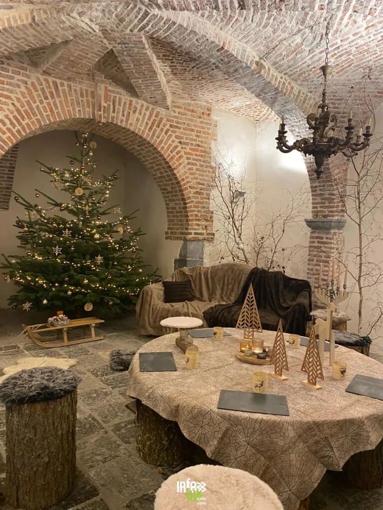 Modave > Marché de Noël > Noël au château de Modave