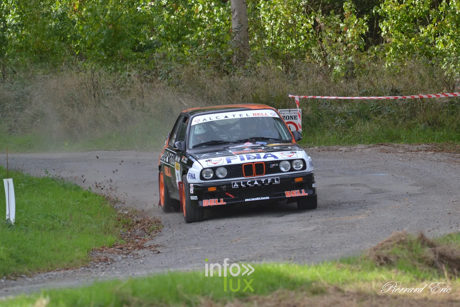 BMW M3 (Elleboutd – Prevot) en pleine glisse sur une spéciale du Rally 4 Passion 2026, région de Huy