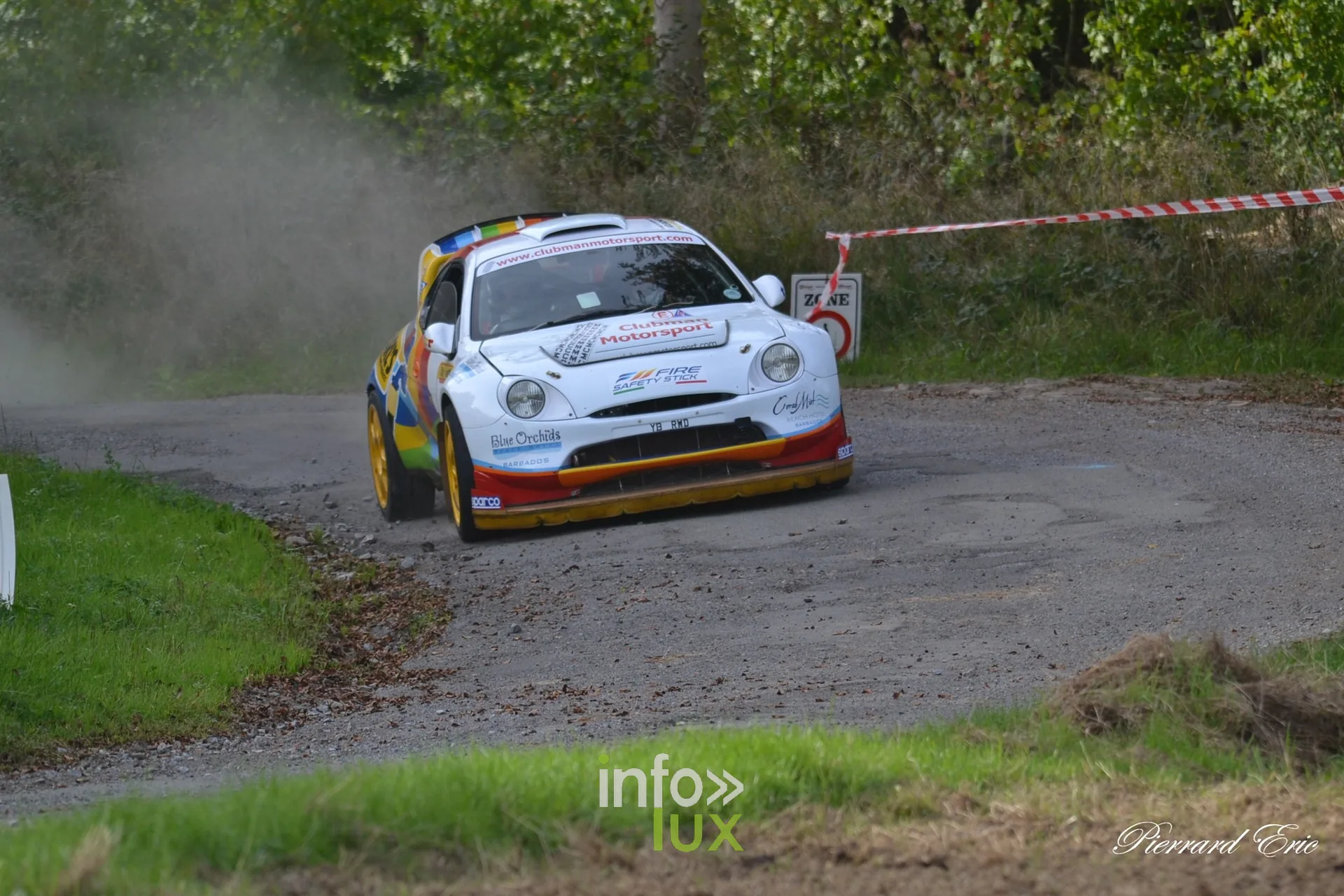 Ford Puma Cosworth (Hurley – Brook) en pleine glisse sur une spéciale du Rally 4 Passion 2026, région de Huy