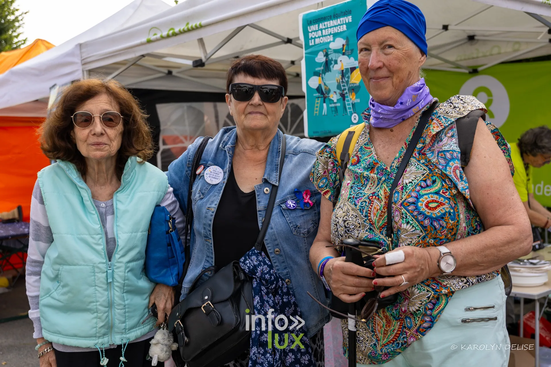 Trois participantes au village du Relais, Relais pour la Vie de Nivelles 2026