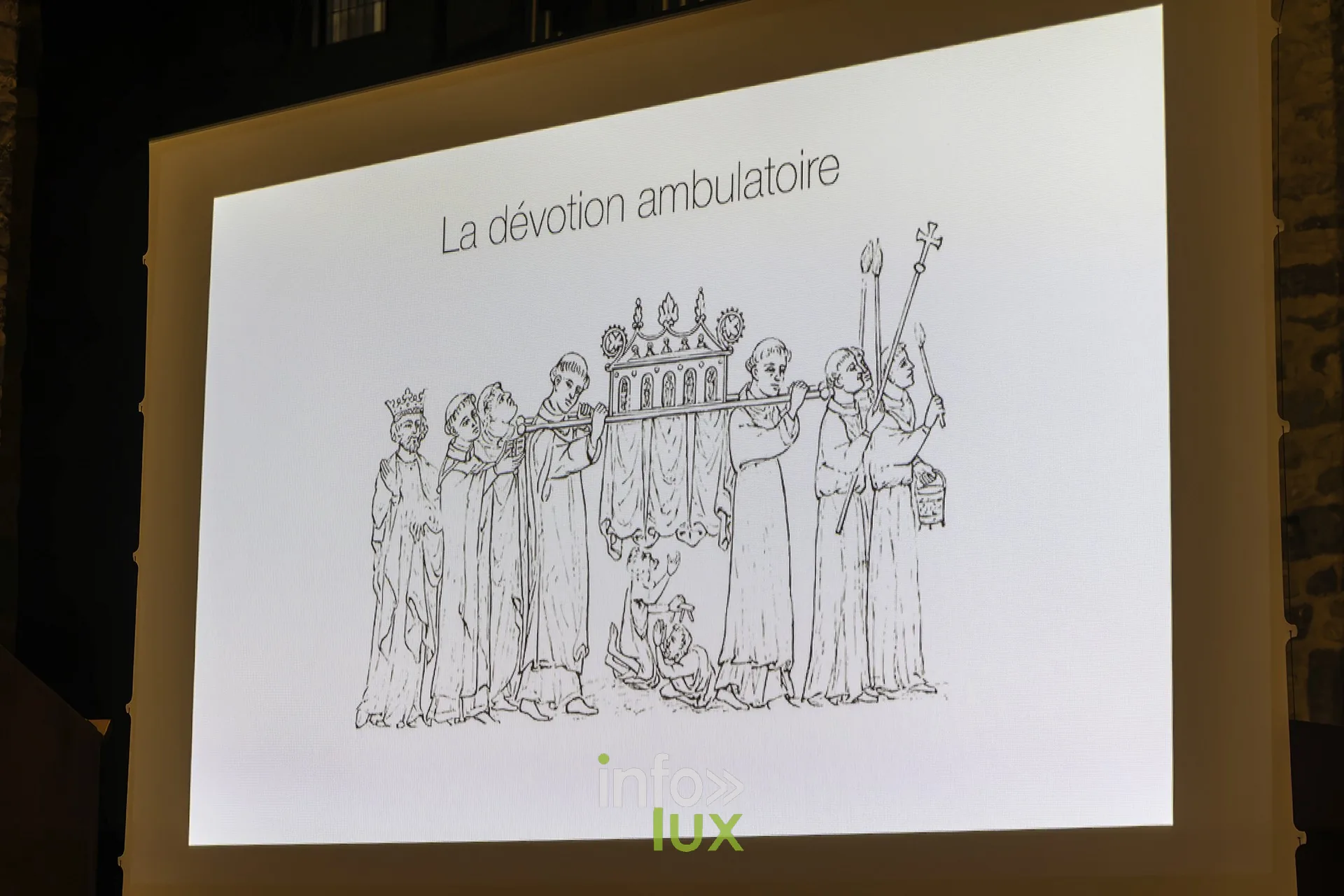 Diapositive : la dévotion ambulatoire, dessin de procession