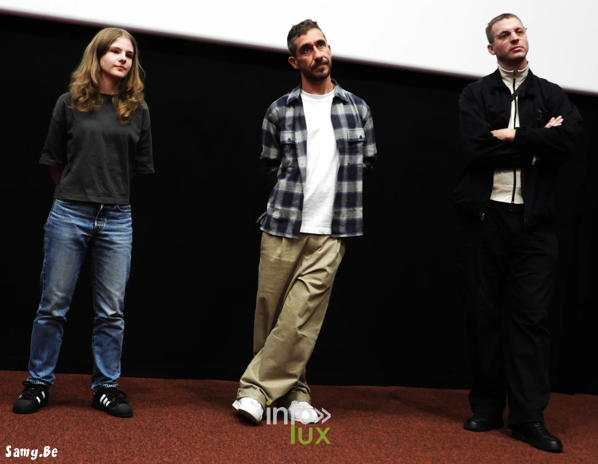 Les trois invités de l'avant-première de Vigilante sur la scène du Plaza Art
