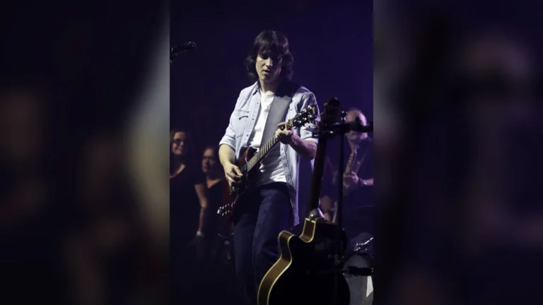 Reims > Concert > 200 Voix pour Goldman au Kabaret