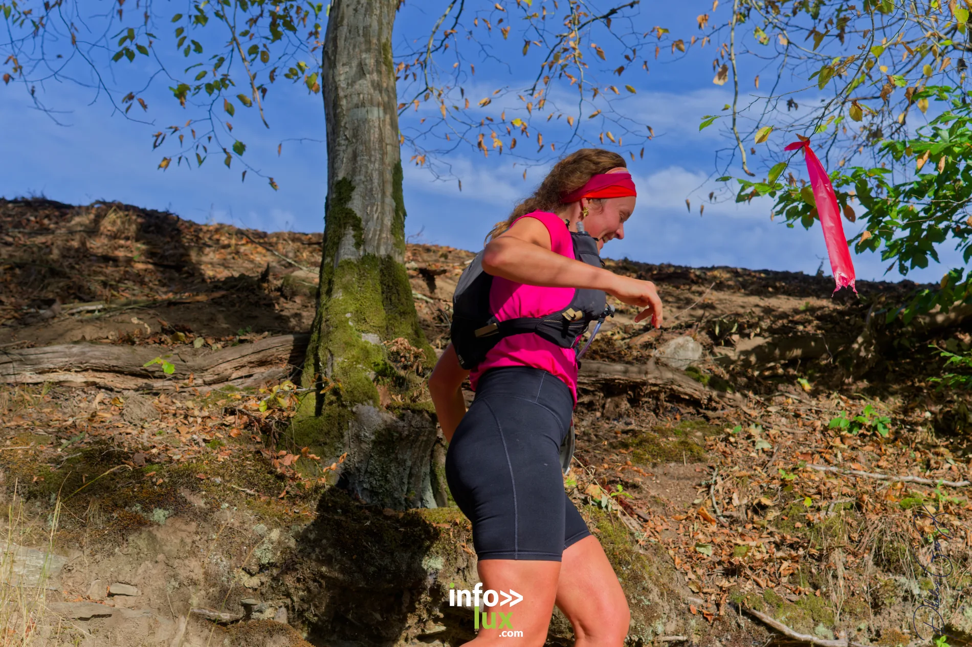 Trail de la Passerelle Himalayenne 2026 à Sainte-Cécile : coureurs sur les sentiers de la vallée de la Semois