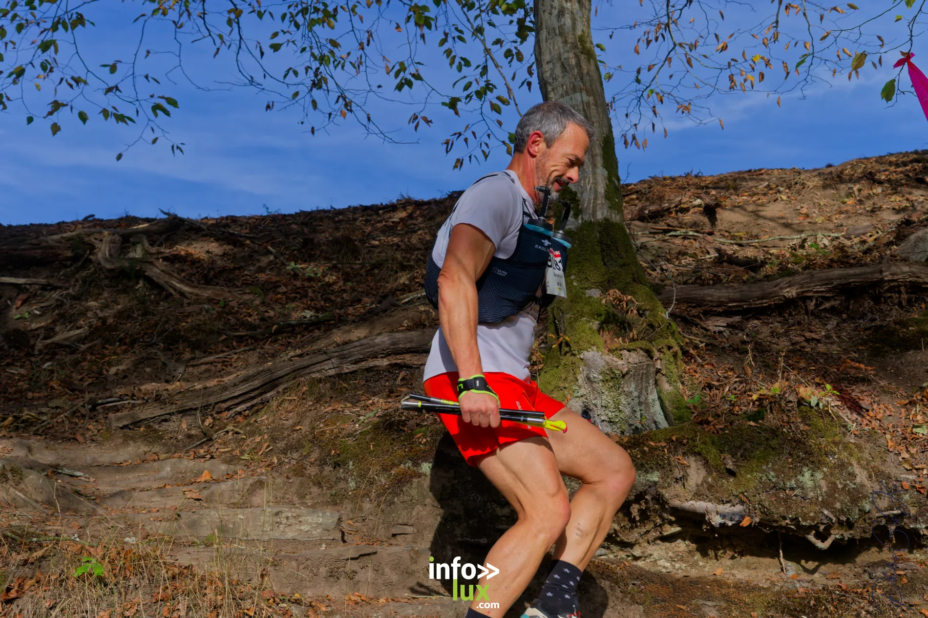Trail de la Passerelle Himalayenne 2026 à Sainte-Cécile : coureurs sur les sentiers de la vallée de la Semois