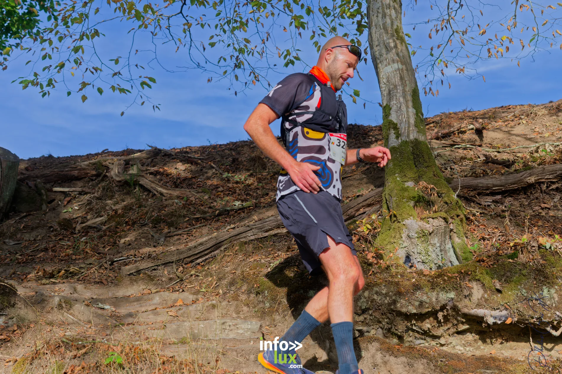 Trail de la Passerelle Himalayenne 2026 à Sainte-Cécile : coureurs sur les sentiers de la vallée de la Semois