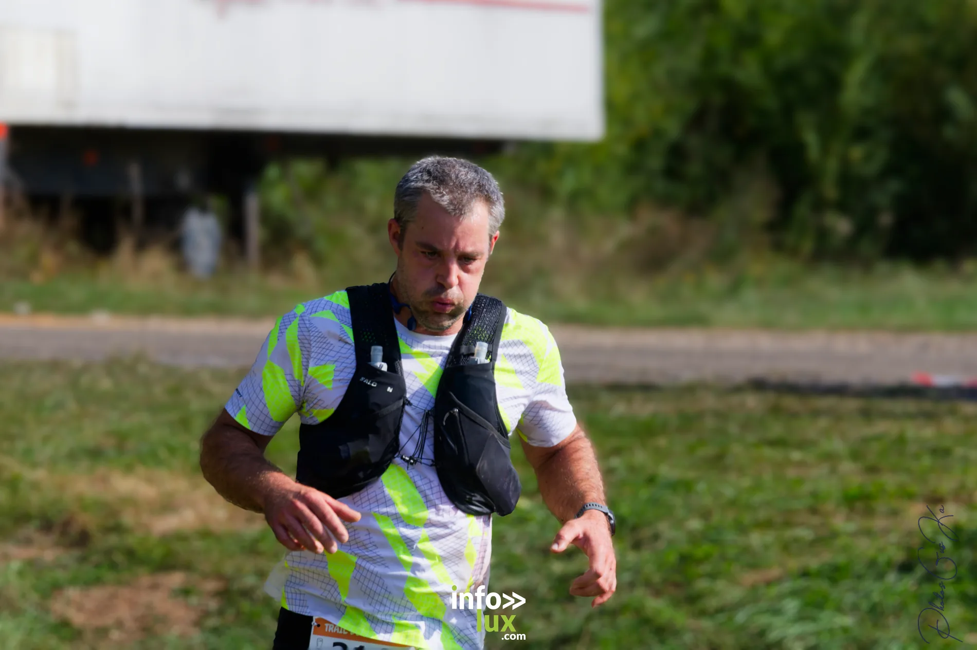 Trail de la Passerelle Himalayenne 2026 à Sainte-Cécile : coureurs sur les sentiers de la vallée de la Semois