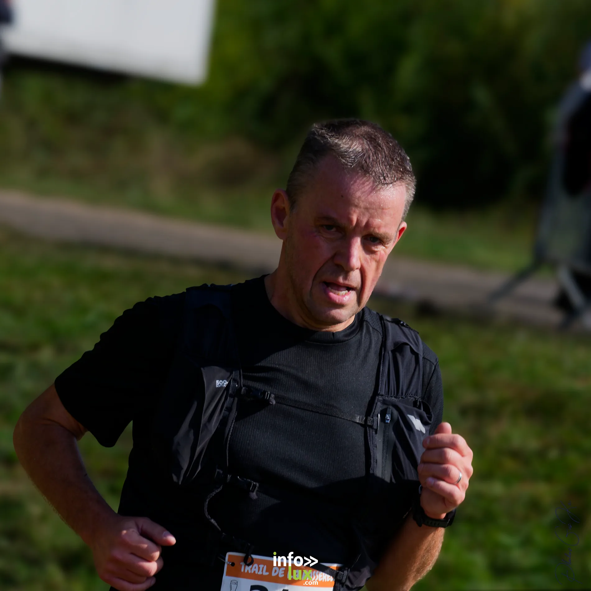 Trail de la Passerelle Himalayenne 2026 à Sainte-Cécile : coureurs sur les sentiers de la vallée de la Semois