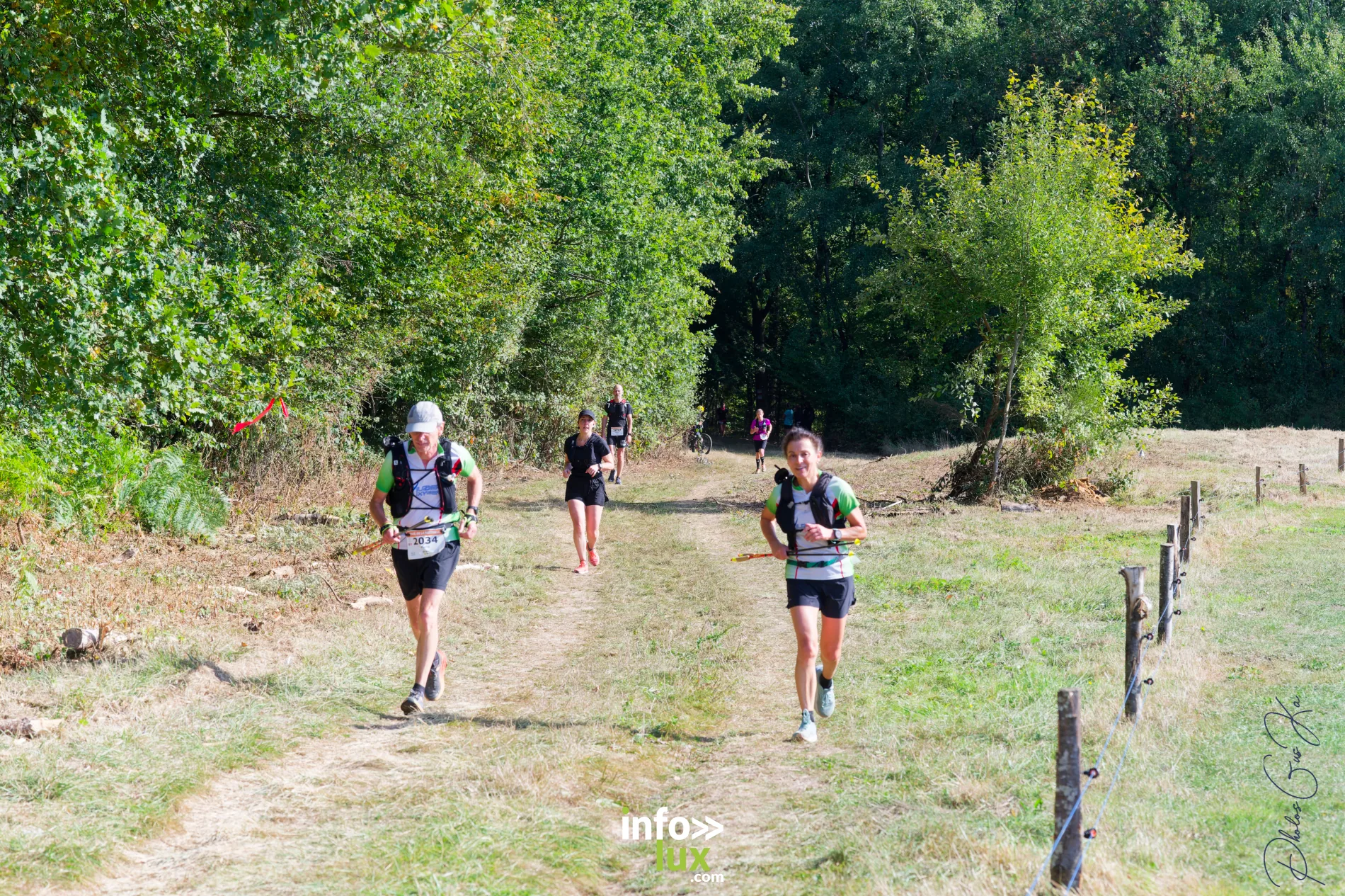Trail de la Passerelle Himalayenne 2026 à Sainte-Cécile : coureurs sur les sentiers de la vallée de la Semois