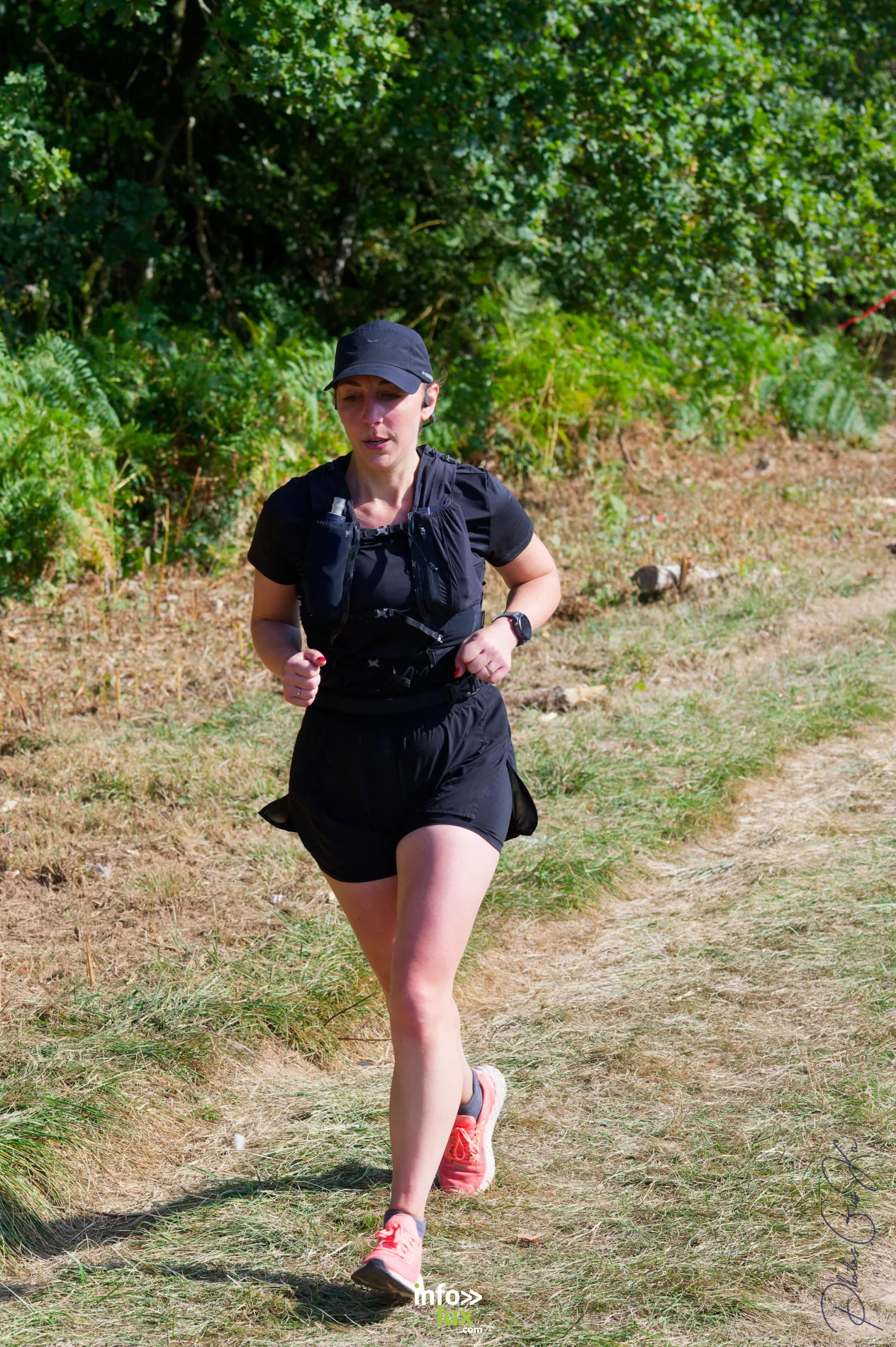 Trail de la Passerelle Himalayenne 2026 à Sainte-Cécile : coureurs sur les sentiers de la vallée de la Semois
