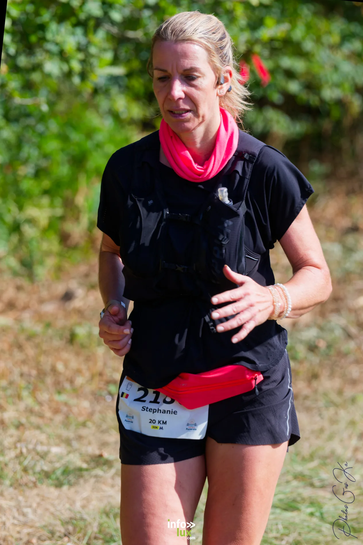 Trail de la Passerelle Himalayenne 2026 à Sainte-Cécile : coureurs sur les sentiers de la vallée de la Semois