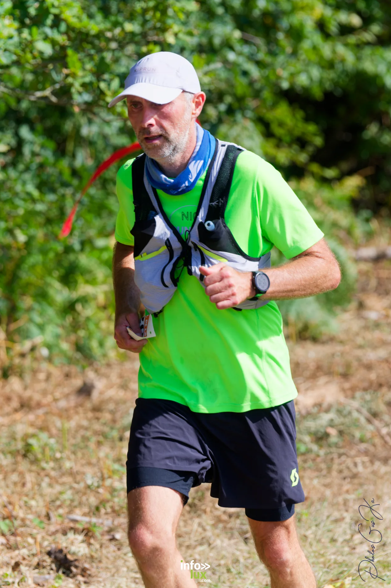 Trail de la Passerelle Himalayenne 2026 à Sainte-Cécile : coureurs sur les sentiers de la vallée de la Semois