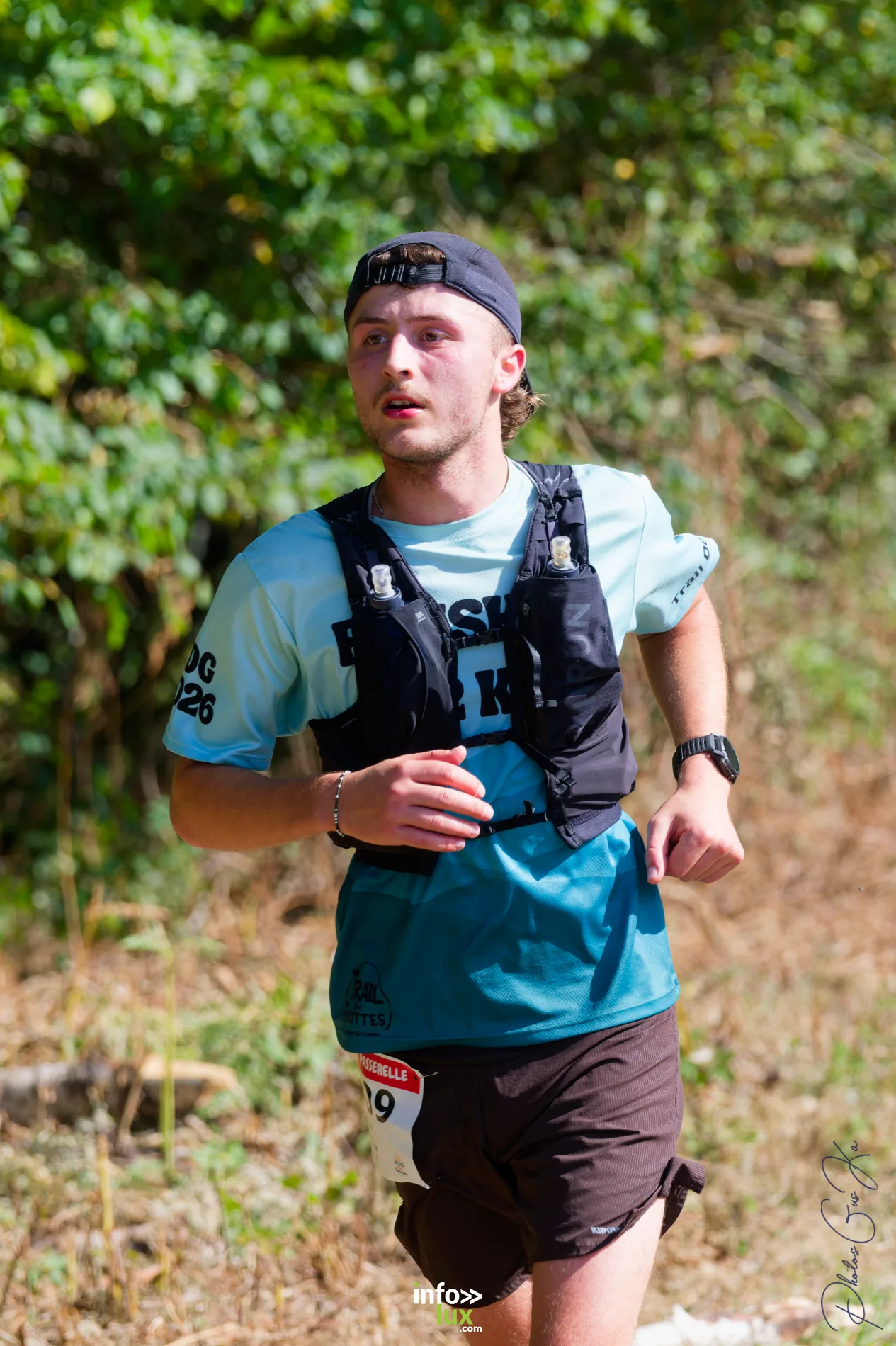 Trail de la Passerelle Himalayenne 2026 à Sainte-Cécile : coureurs sur les sentiers de la vallée de la Semois