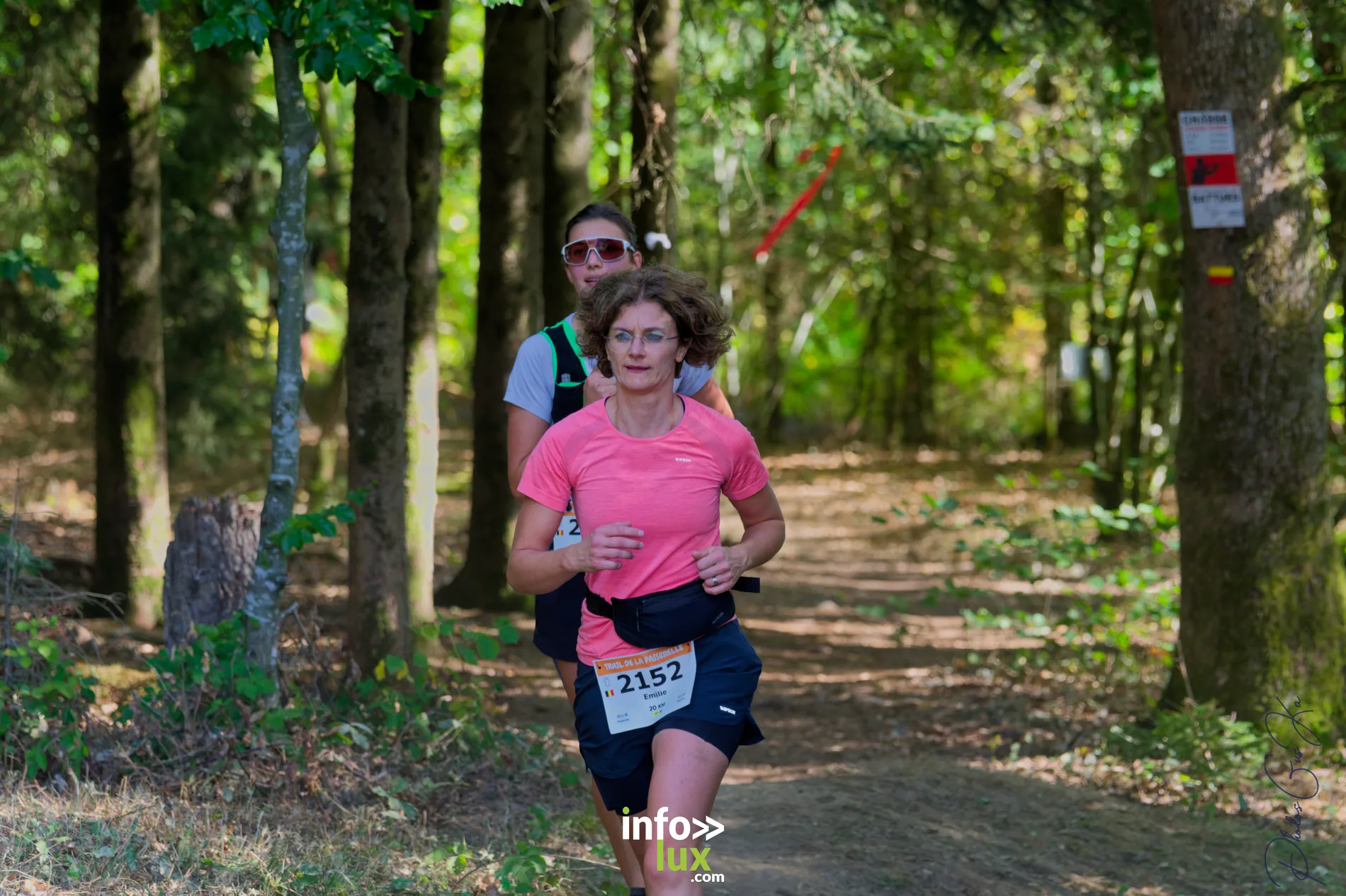 Trail de la Passerelle Himalayenne 2026 à Sainte-Cécile : coureurs sur les sentiers de la vallée de la Semois
