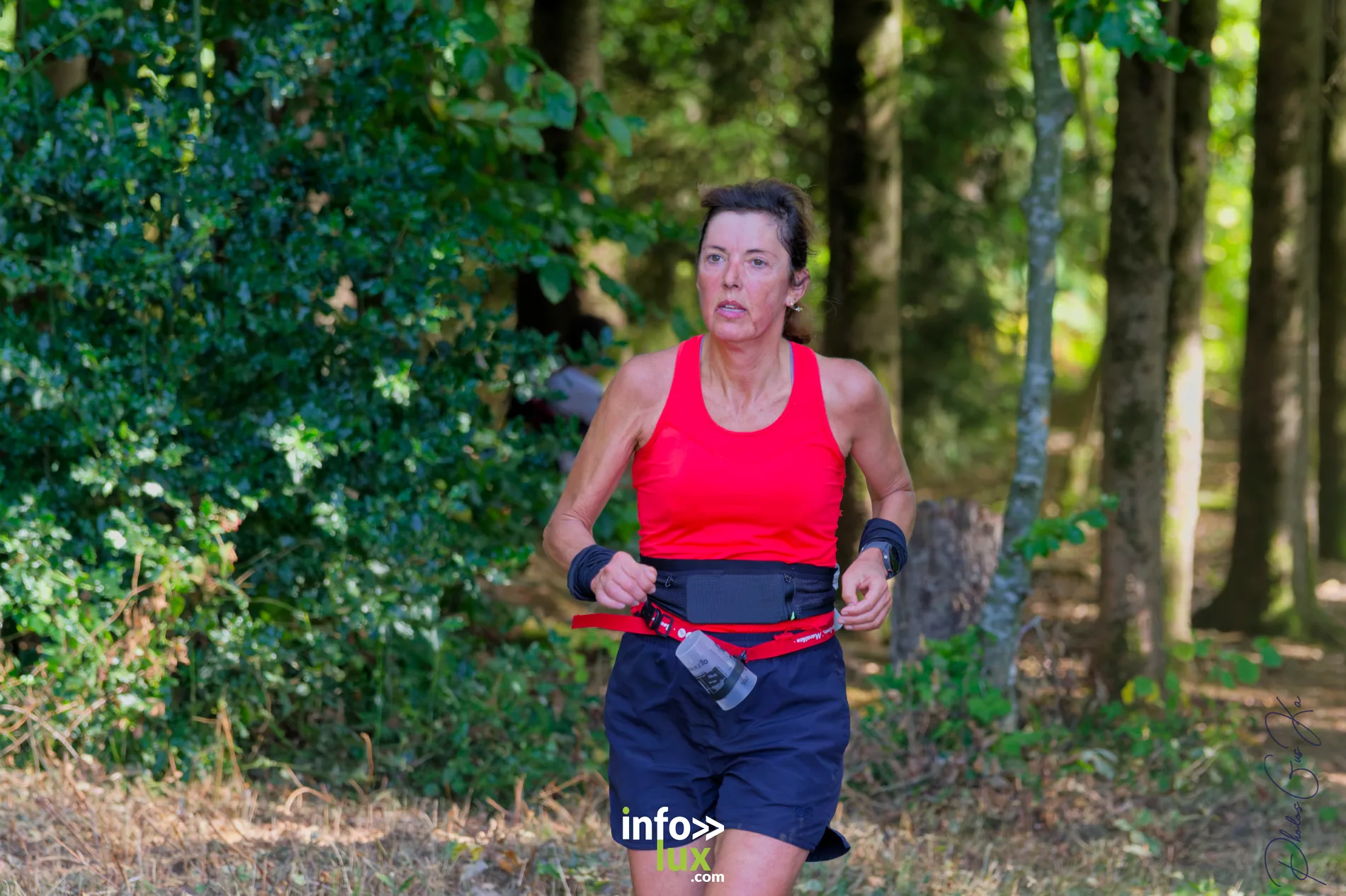 Trail de la Passerelle Himalayenne 2026 à Sainte-Cécile : coureurs sur les sentiers de la vallée de la Semois