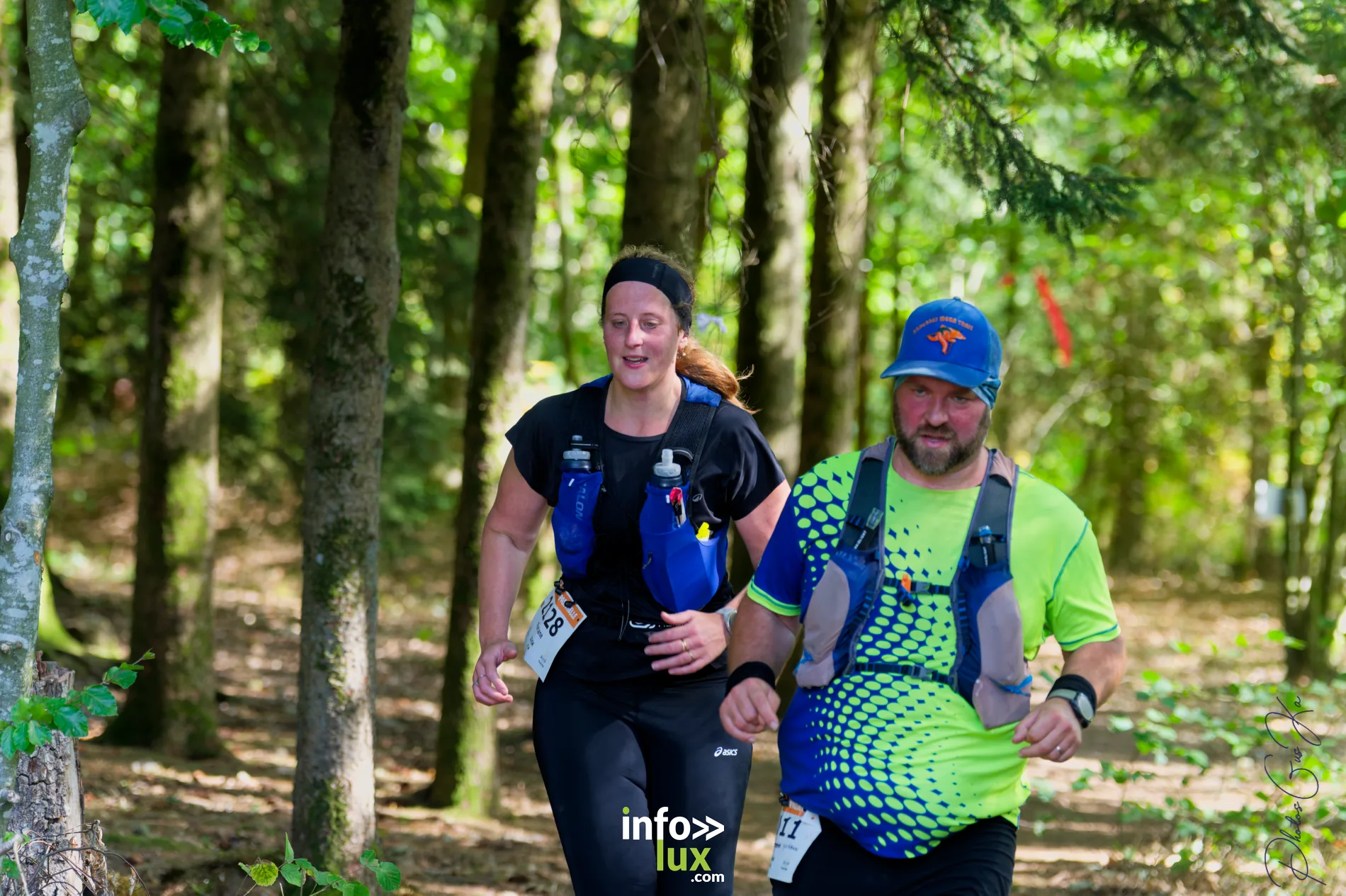 Trail de la Passerelle Himalayenne 2026 à Sainte-Cécile : coureurs sur les sentiers de la vallée de la Semois